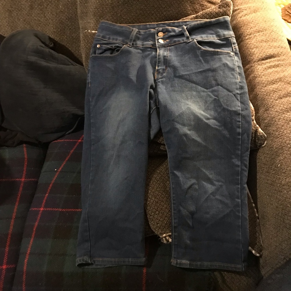 Size 17/18 Lings 3/4 length jeans